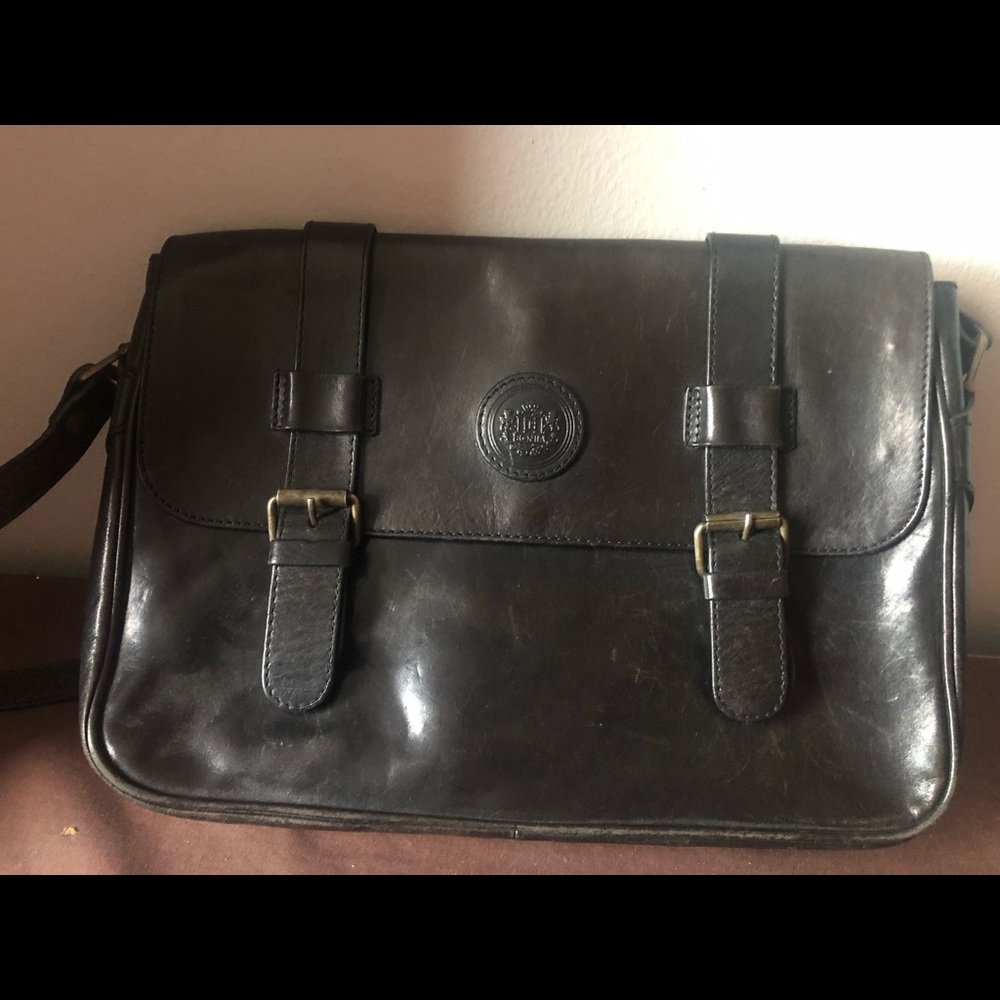 Black leather satchel bag by Bania